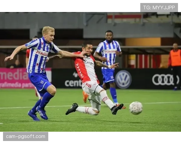 “保级六分战前瞻：深陷降级区的波鸿与美因茨的直接对话”